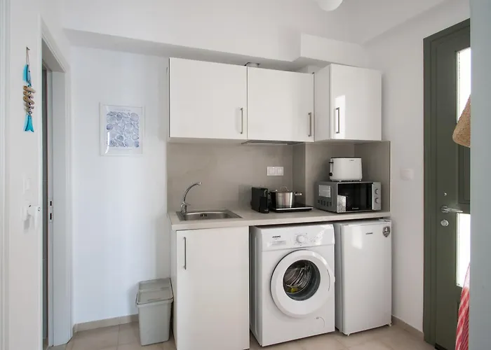 Thama Of 2 * Skiathos Chora