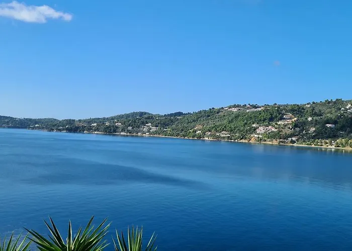 Thama Of 2 Appartement Skiathos Chora